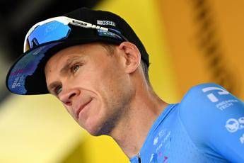 Chris Froome operato con successo: “Grato per le cure ricevute”
