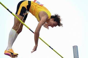 Duplantis ancora record mondiale, vola a 6,29 a Budapest