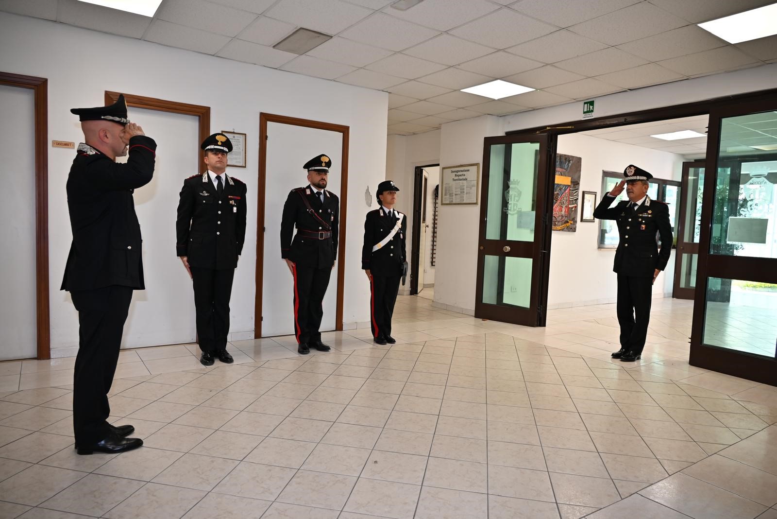 Il comandante della Legione Carabinieri “Sicilia”, Generale di Brigata Ubaldo del Monaco, in visita al Reparto Territoriale di Gela