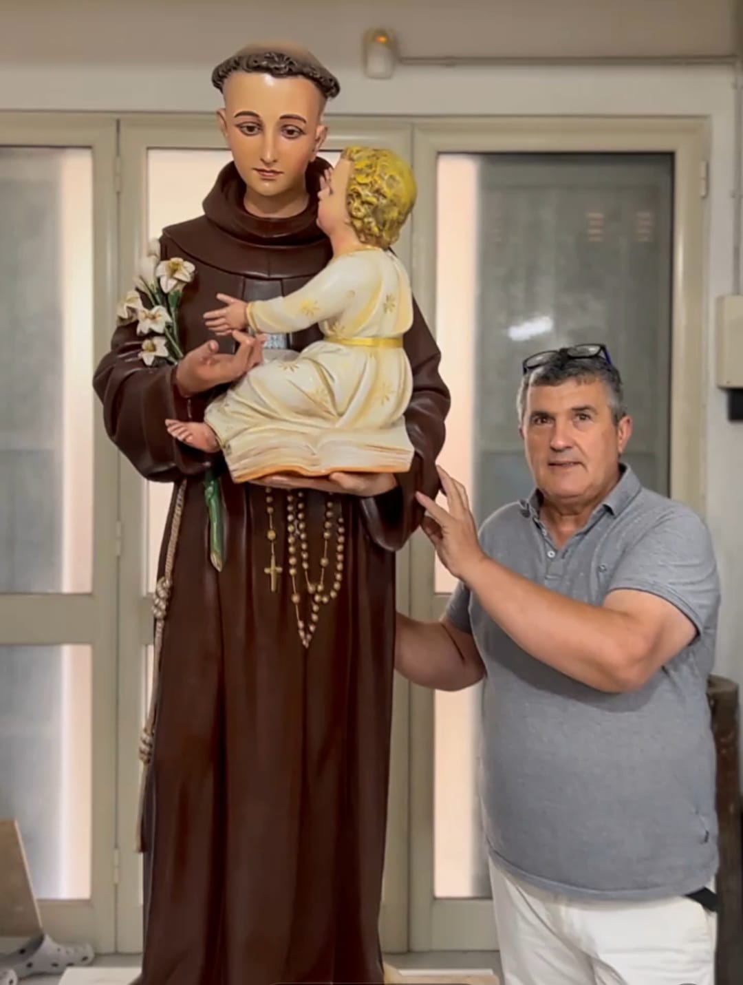 Riesi, restaurata la scultura di Sant’Antonio: l’intervento dell’artista Onofrio La Leggia riporta l’opera al suo splendore