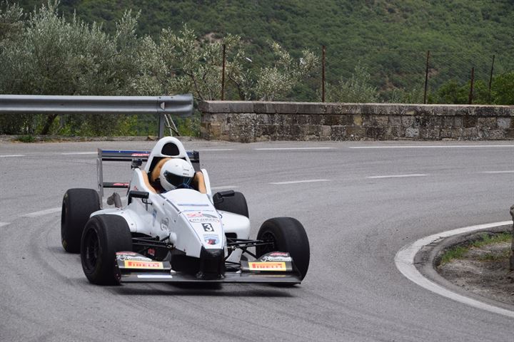 Agonismo e non solo per il 30° Slalom di Novara di Sicilia: dal 23 al 26 agosto va in scena lo spettacolo tra motori, cultura e tradizione