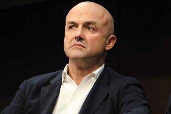 ‘Pomeriggio cinque’ cambia nome e diventa ‘Dentro la notizia’