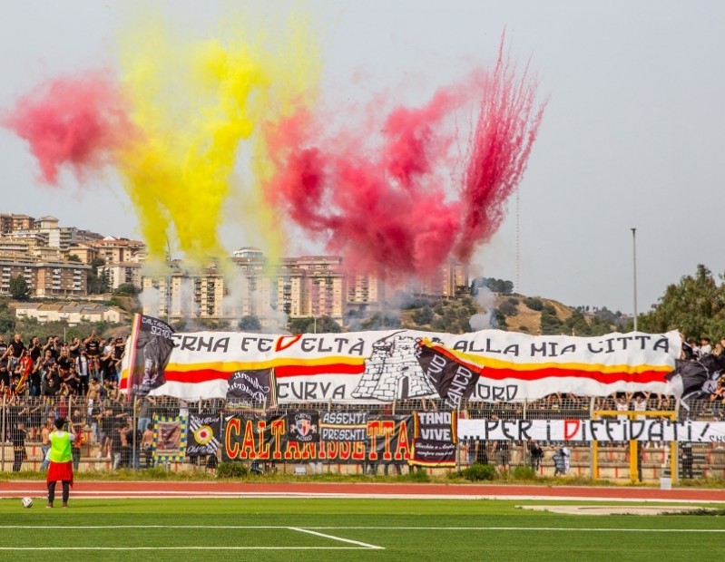 Nissa, il 7 settembre il via al sogno C: ufficiale il calendario di Serie D. L’entusiasmo dei tifosi accende il girone d’andata