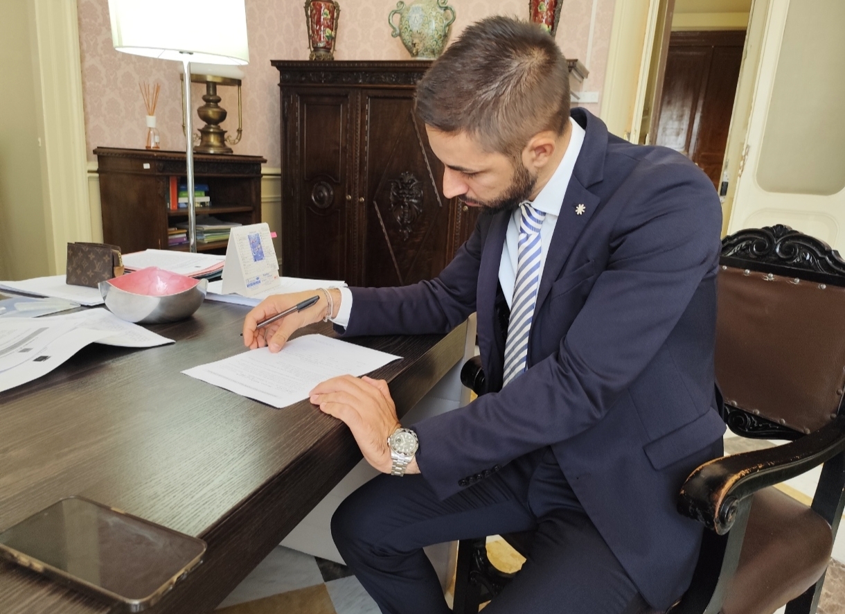 Marcello Mirisola, il più votato di Forza Italia diventa assessore: la sua storia tra formazione, carriera e impegno sociale