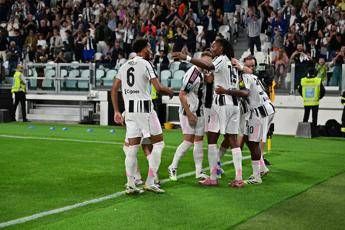 Serie A, la Juve batte il Parma 2-0 con Vlahovic e David. Atalanta, non basta Scamacca: è 1-1 con il Pisa