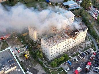 Ucraina, Russia non ferma attacchi: 9 morti in 24 ore, anche tre minori