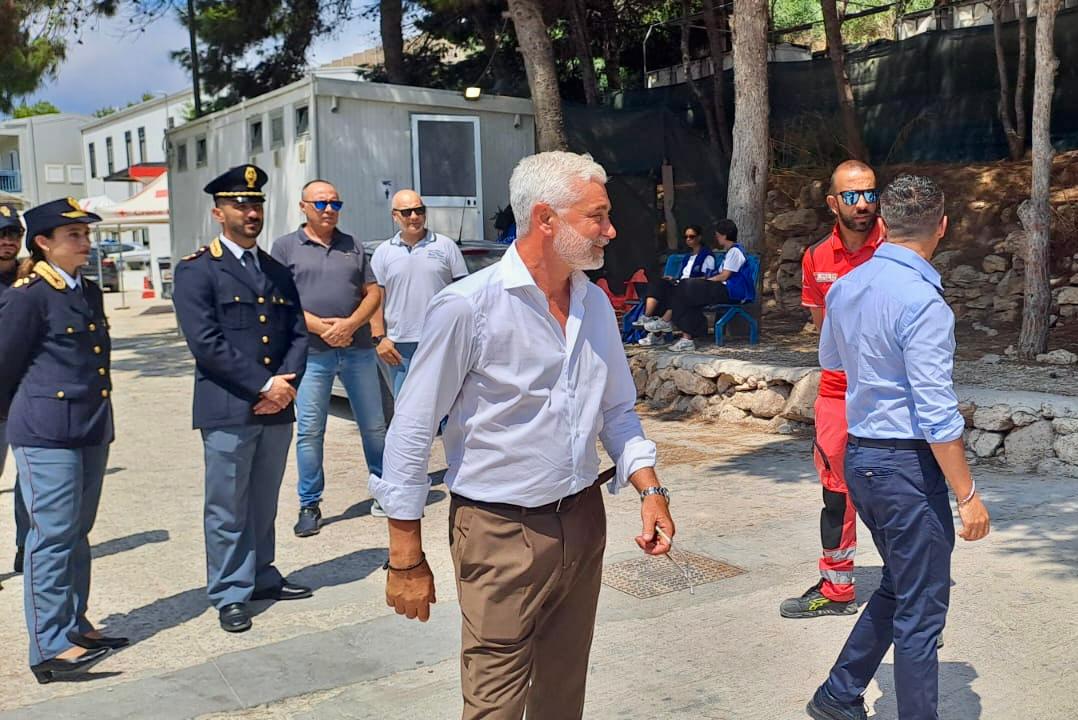 Immigrazione. Il sen. Nino Germanà (Lega): “Lampedusa non può essere campo profughi d’Europa”