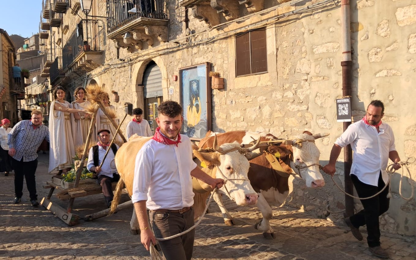 Memorie e tradizioni a Gangi con la Sagra della Spiga, conclusa la 60esima edizione