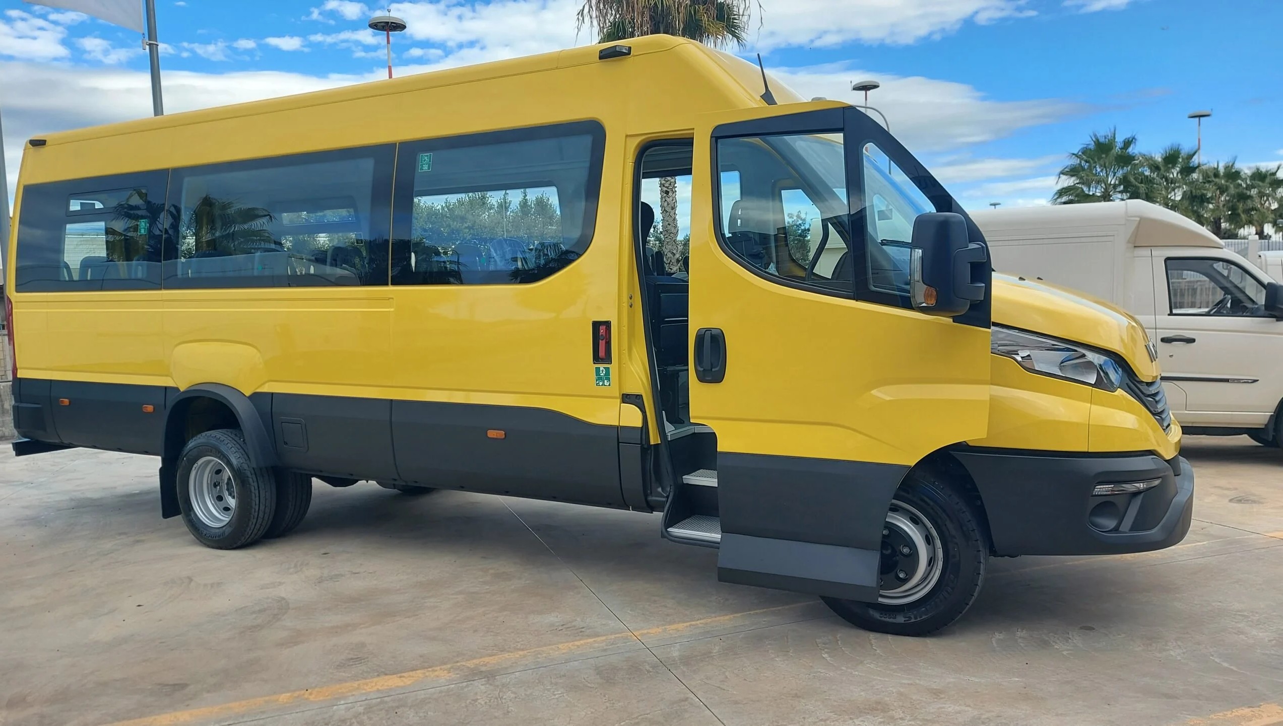 Il Comune di Montedoro tra i beneficiari del finanziamento per l’acquisto di un nuovo scuolabus