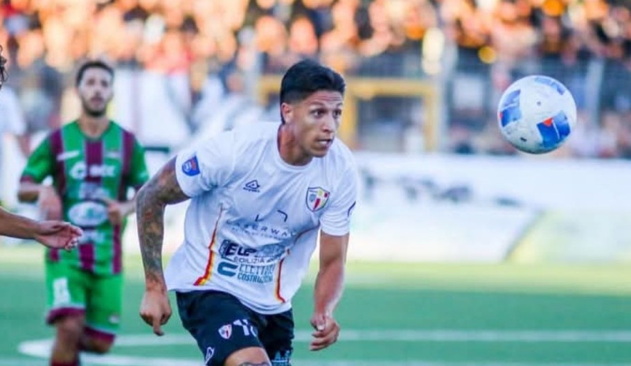 Serie D. De Felice fa…felice la Nissa: doppietta e prima vittoria vittoria esterna per i biancoscudati 1-2 sul campo della Gelbison