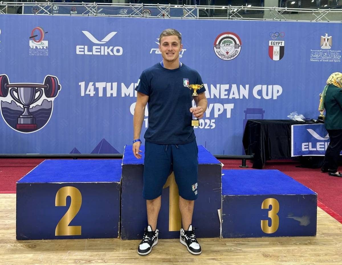 Caltanissetta. La sezione giovanile delle Fiamme Oro della Polizia in festa per l’impresa di Claudio Scarantino alla Coppa del Mediterraneo