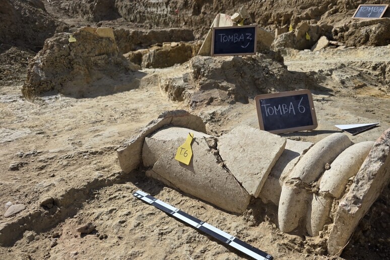 A Gela santuario arcaico emerge da lavori per palazzo Cultura