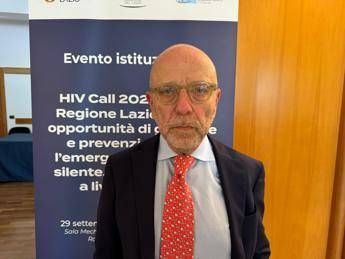 Aids, infettivologo Antinori: “Con long-acting aderenza al 100% in terapia Hiv”