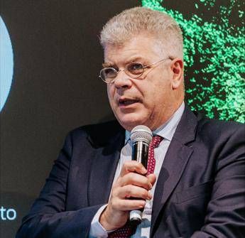 Appello a leader G20, economia globale a un bivio, ecco la nuova via per la crescita