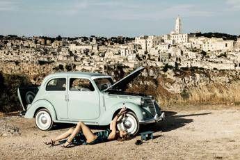 Apre a Milano la mostra ‘Italia di moda’ di Andrea Varani