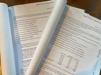 Armani, ecco il testamento: 100% della società alla Fondazione, a Dell’Orco il 40% dei diritti di voto