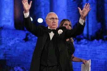 Baudo, l’eredità del conduttore ai due figli e all’assistente Dina Minna