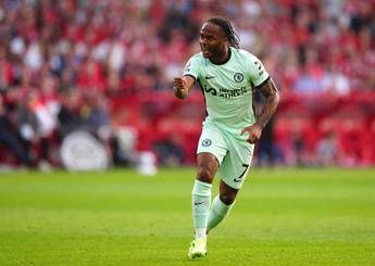 Chelsea, il ‘curioso’ caso di Sterling: è il fuori rosa… più caro del mondo