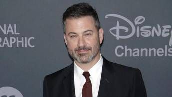 Disney disposta a riportare in onda Jimmy Kimmel: “A patto che abbassi i toni”
