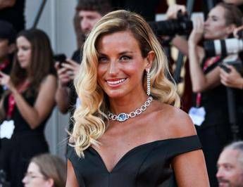 Fenice, Beatrice Venezi: “Non sarò al Festival delle Idee per evitare polemiche sterili”