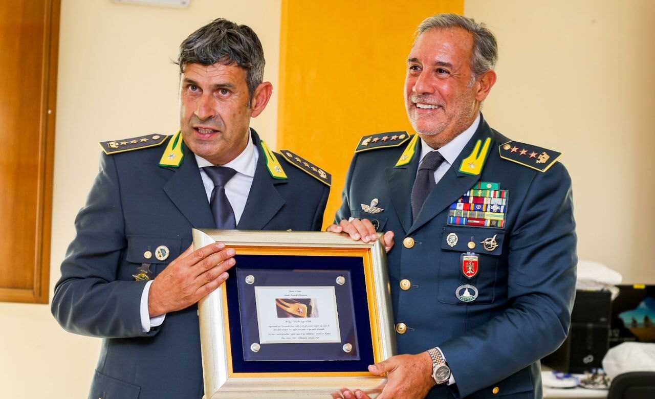 Caltanissetta. Guardia di Finanza, il Colonnello Sergio Cerra cessa il servizio: un lungo e onorato percorso nelle Fiamme Gialle