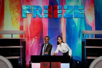 Freeze, da stasera su Rai 2 con Savino e Morales: come funziona il nuovo game show