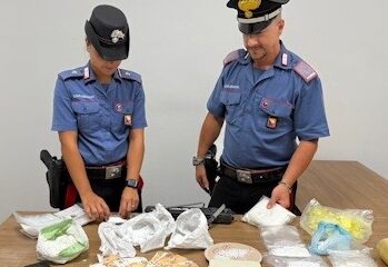 Trovata con droga e munizioni, arrestata 24enne nel Nisseno