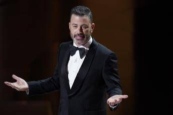 Hollywood in rivolta dopo la sospensione di Jimmy Kimmel