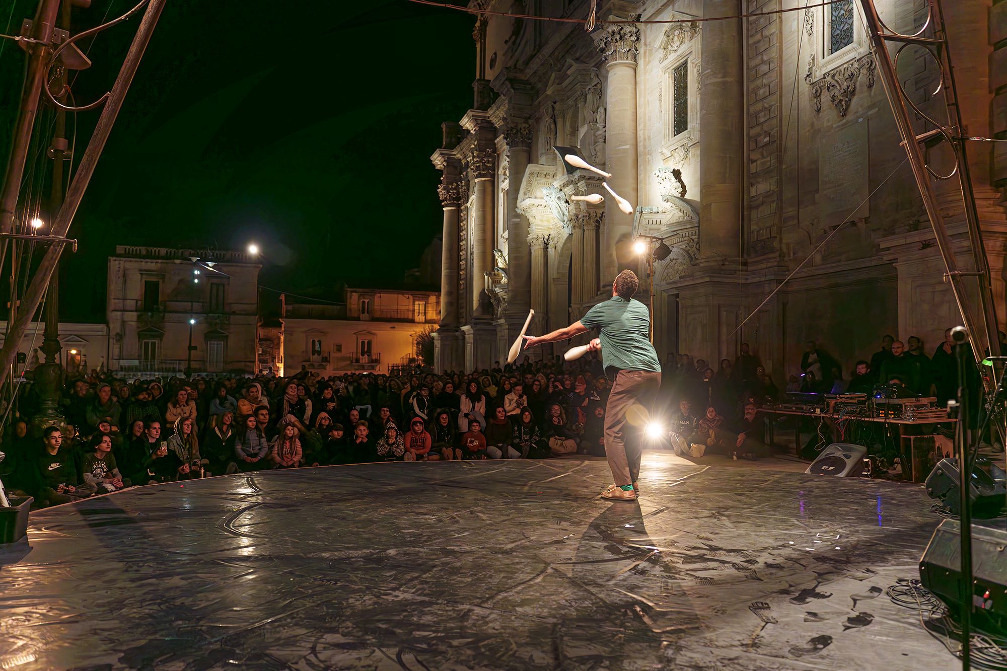 Ibla Buskers compie 30 anni: dal 9 al 12 ottobre la grande festa di strada abbraccia tutta Ragusa