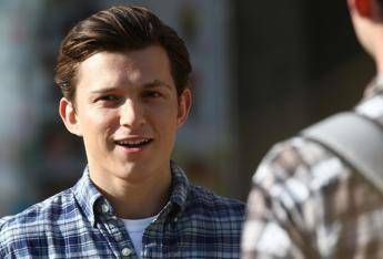 Il nuovo nemico di Spider-Man? Il suo costume che puzza