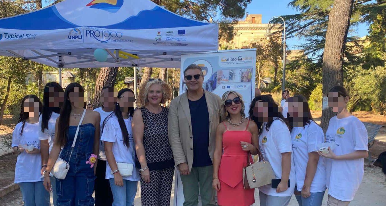 Caltanissetta. Alunni del neo Istituto Galilei-Di Rocco tra i protagonisti della 21° Giornata Nazionale del “Naso Rosso 2025” con l’Associazione VIP