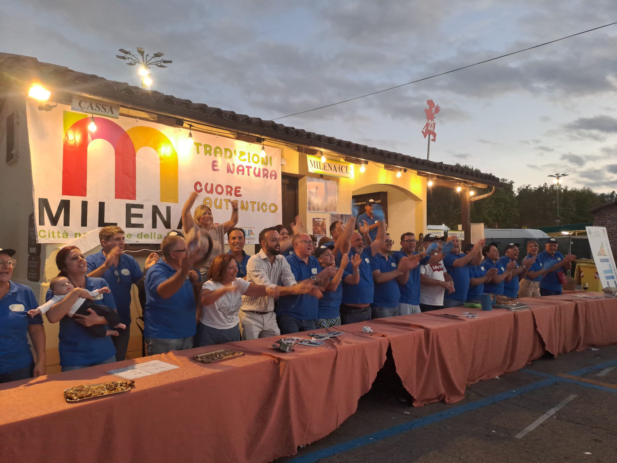 Il Comune di Milena gran protagonista al Festival delle Sagre di Asti con ‘mbriulata e cannolo di ricotta