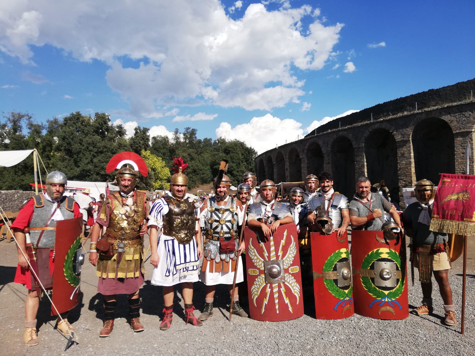 L’associazione “Legio Decima Fretensis” di San Cataldo protagonista alla rievocazione storica “I Ludi Pompeiani”