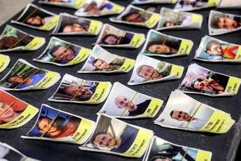 Israele, gli ostaggi ancora a Gaza: quanti sono e il nodo delle ’72 ore’