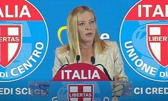 Meloni: “Odio e violenza politica stanno tornando, noi accusati da chi festeggia morte Kirk”