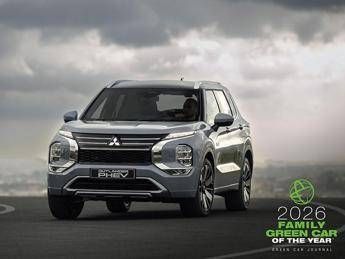 Mitsubishi Outlander e Outlander PHEV incoronati Family Green Car of the Year 2026