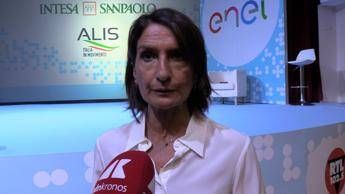 Mobilità, Giaconia (Regionale): “Convincere chi oggi sceglie auto a salire su nuovi treni”