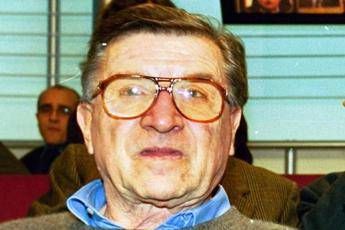 Morto Carlo Sassi, il giornalista che inventò la moviola aveva 95 anni