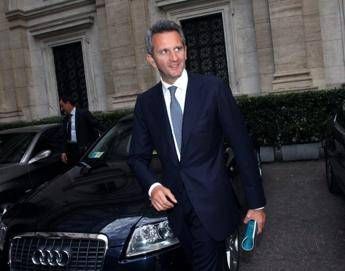 Mps-Mediobanca, Nagel saluta i dipendenti e cita Orazio: “Graecia capta ferum victorem cepit”