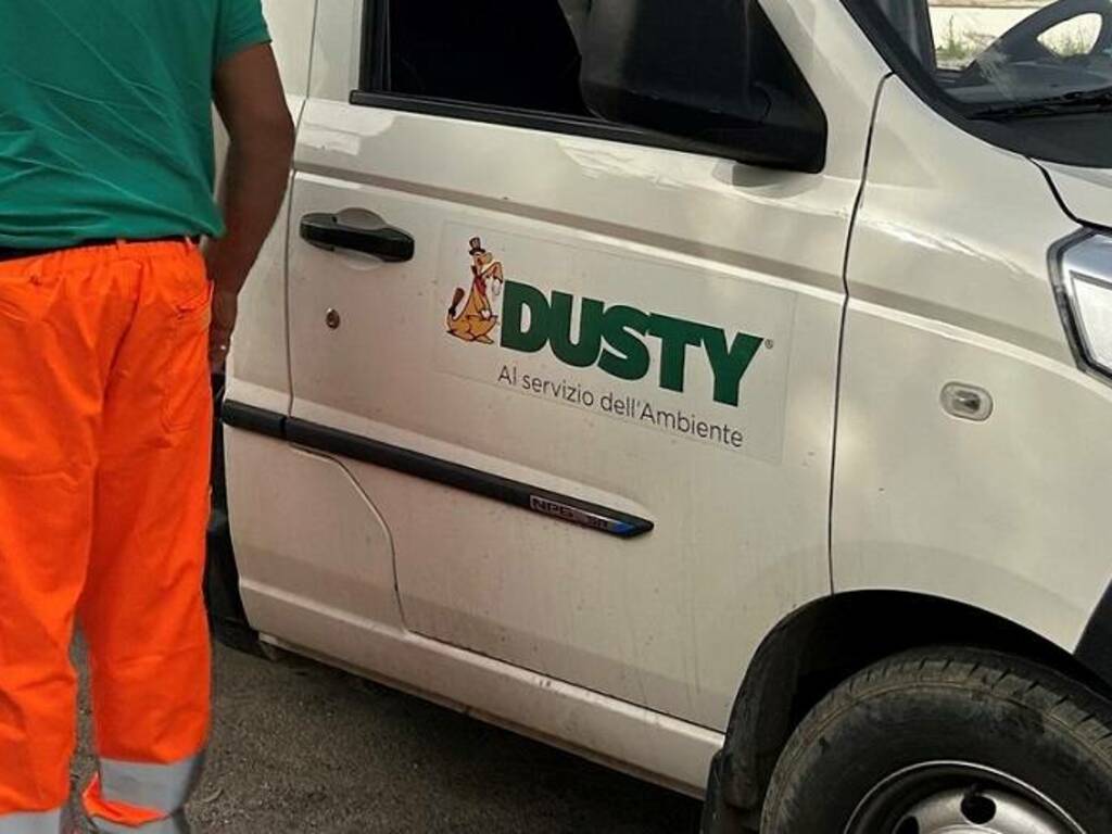 Caltanissetta. Dusty: il 23 settembre sospesa raccolta di plastica, carta e cartone