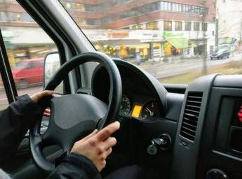 Patenti, è boom stranieri: in 10 anni +40%