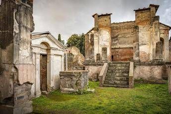 Pompei, con ‘Luce di Iside’ la fruizione degli scavi diventa ‘meditativa’ 