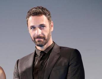 Raoul Bova ospite a Verissimo, prima intervista dopo lo scandalo audio rubati