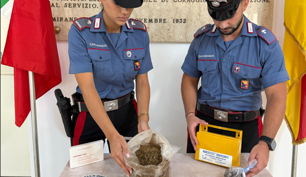 In casa con 620 grammi di marijuana, arrestato 47enne a Marianopoli