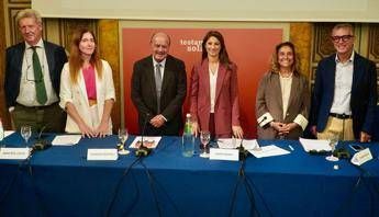 Solidarietà, lasciti testamentari: le crisi mondiali fanno vacillare propensione italiana