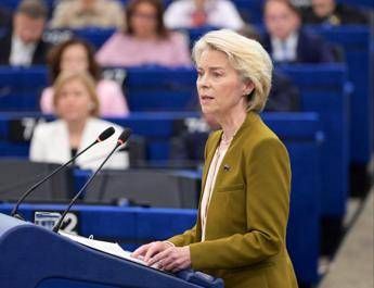 Stato dell’Unione, von der Leyen: “L’Europa combatte per suo futuro”
