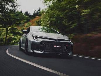 Toyota GR Corolla 2025: il debutto della versione aggiornata in Giappone