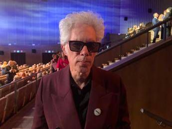 Venezia 82, Jarmusch Leone d’oro: “Non distribuirò il mio film in Israele”