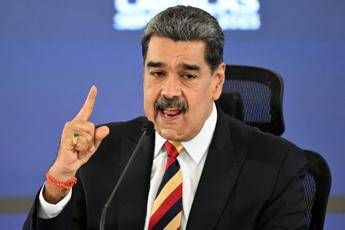 Venezuela, Maduro avverte Trump: “Pronti a fase di lotta armata se Usa attaccano”