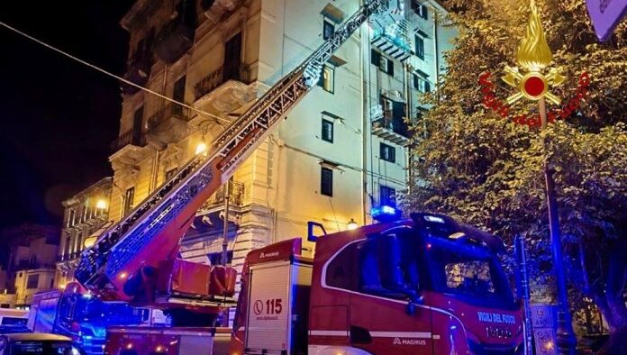 Incendio in un appartamento a Palermo, nessun ferito